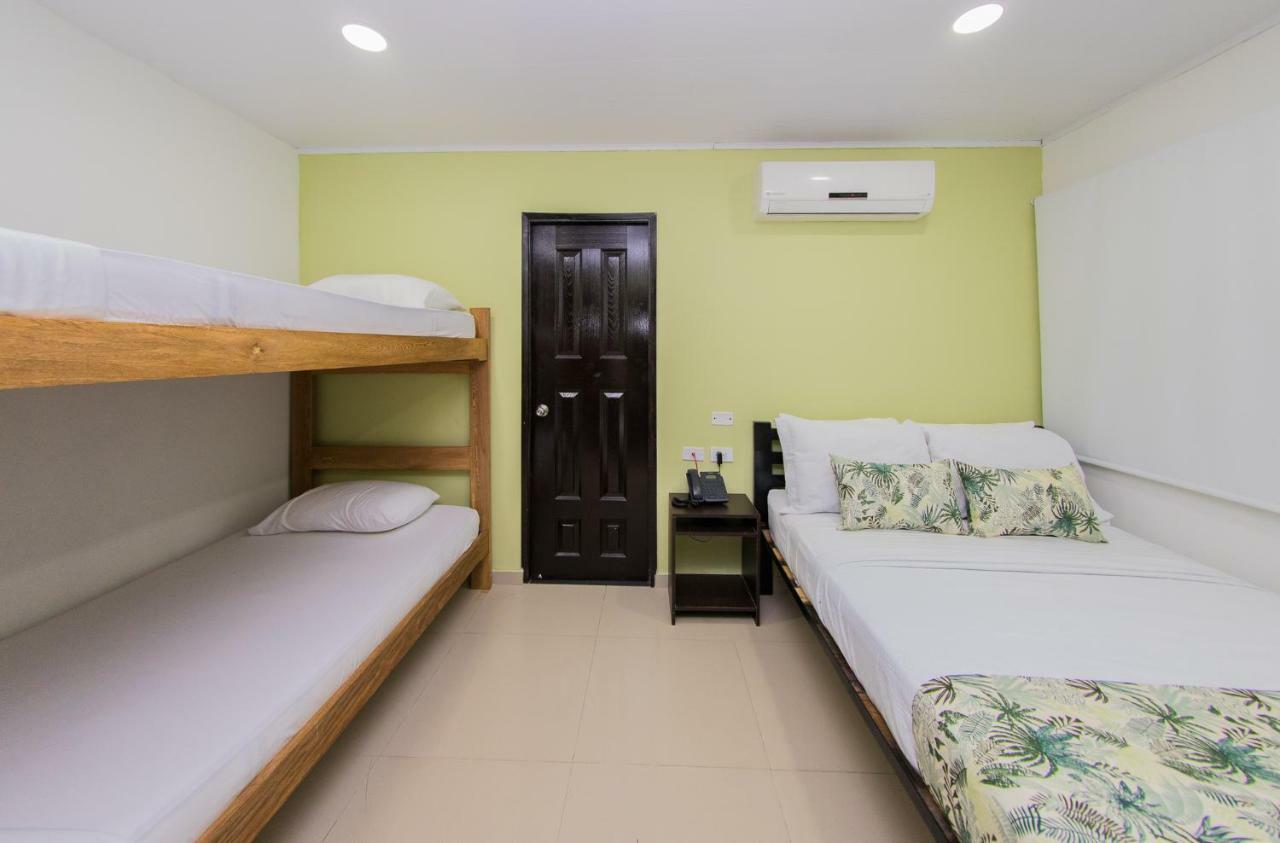 Hotel Marina Suites By Geh Suites Cartagena Екстер'єр фото
